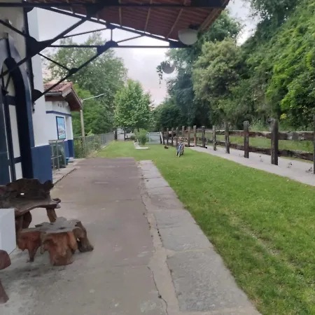 - La Vieja Estacion - Cerca De Bilbao Castro Urdiales