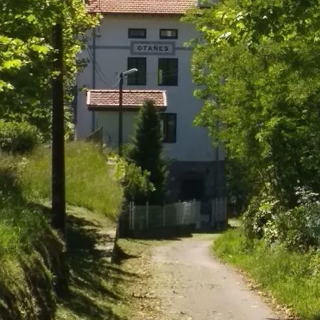 - La Vieja Estacion - Cerca De Bilbao * Castro Urdiales