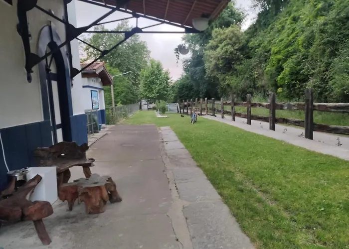- La Vieja Estación - Cerca De Bilbao Castro Urdiales