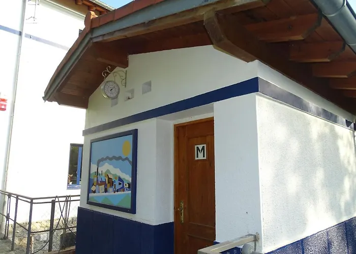 - La Vieja Estación - Cerca De Bilbao * Castro Urdiales