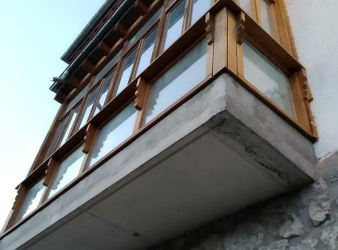 - La Vieja Estacion - Cerca De Bilbao * Castro Urdiales